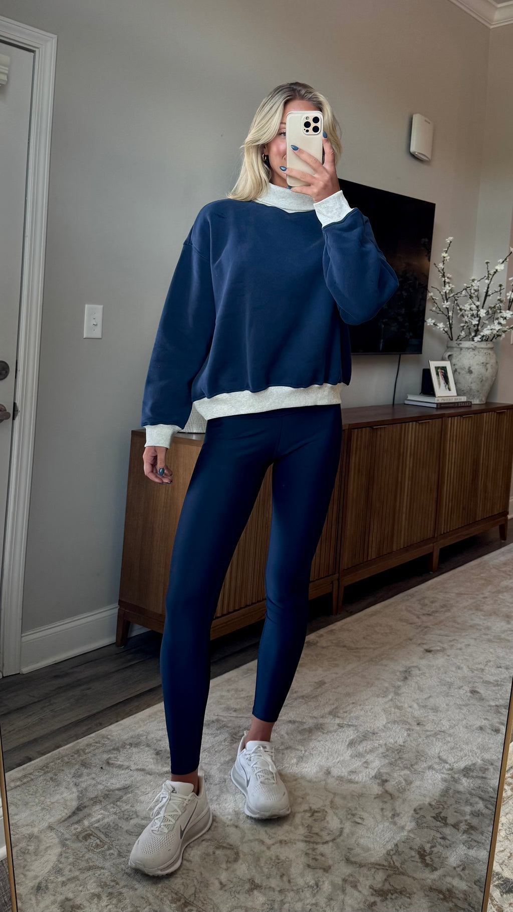 Contrast Mock Neck Sweatshirt
