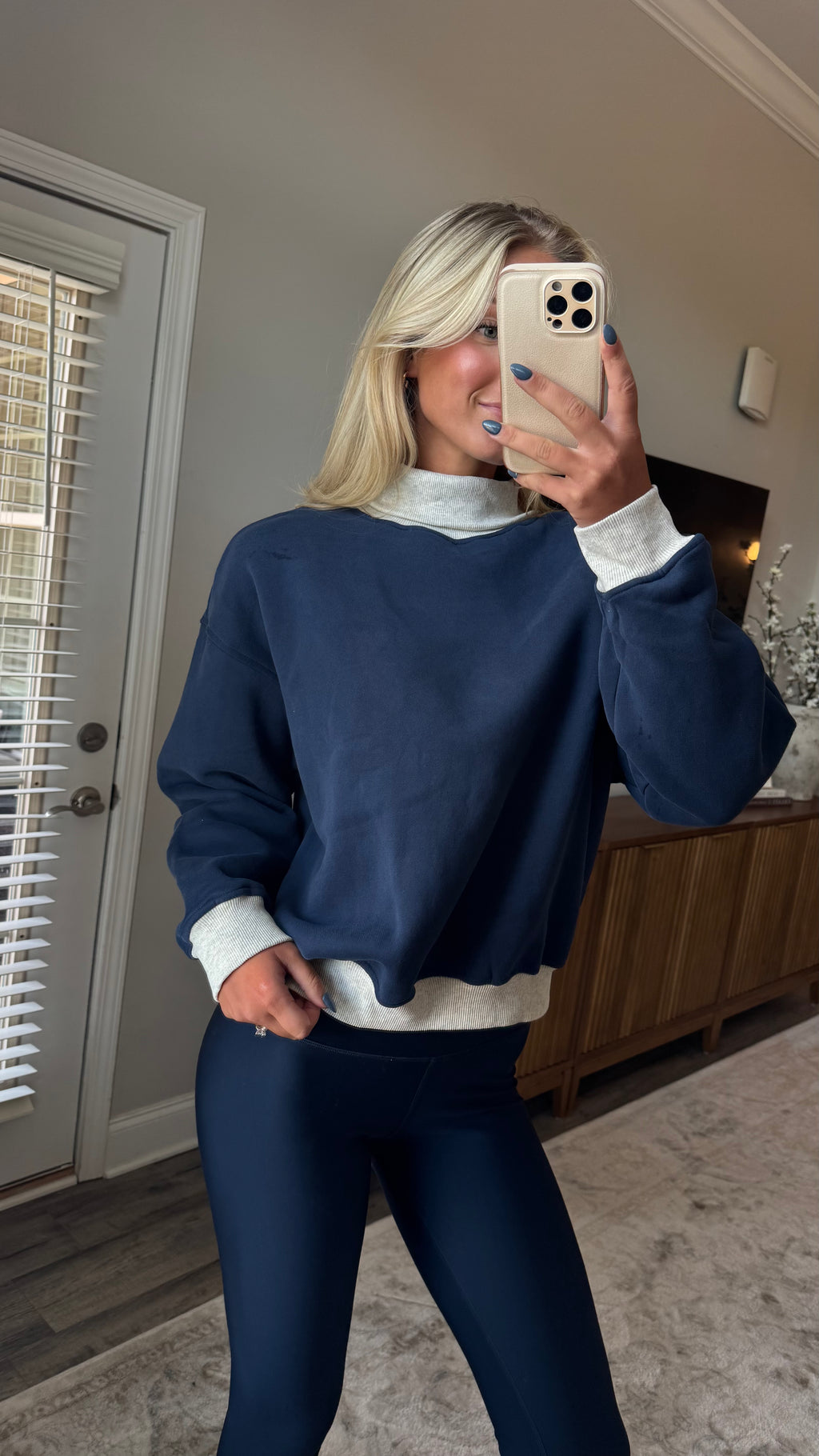 Contrast Mock Neck Sweatshirt