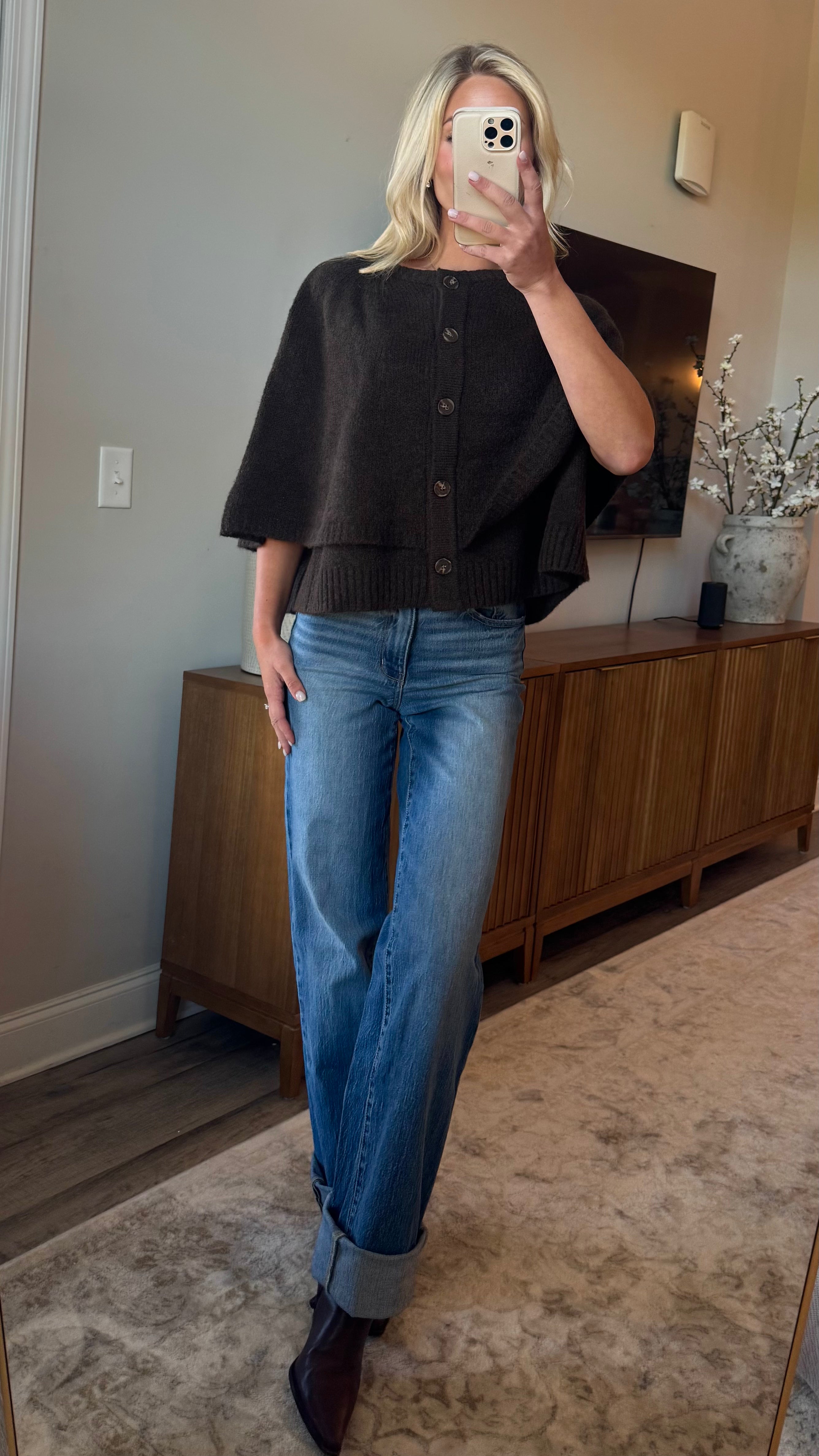 Tiered Knit Capelet
